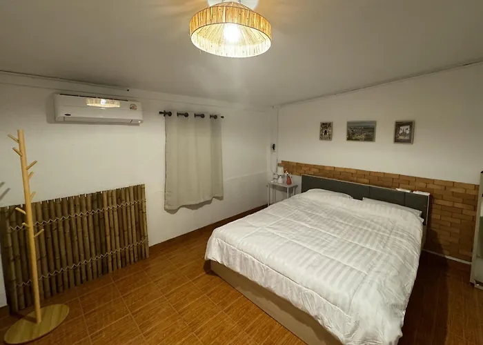 Hostel Before We Go Donmueang