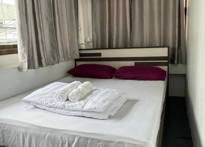 Before We Go Donmueang Hostel