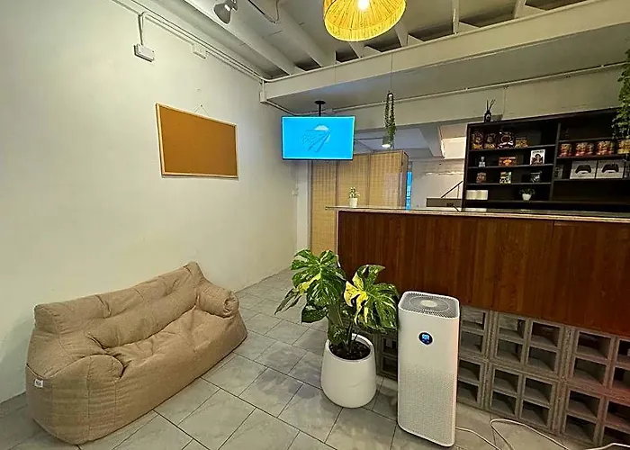 Hostel Before We Go Donmueang *
